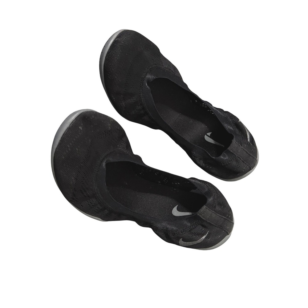 Nike Women Black Mesh Yoga Pilates Ballet Flat Shoes Size 7 Minimalist Athletic